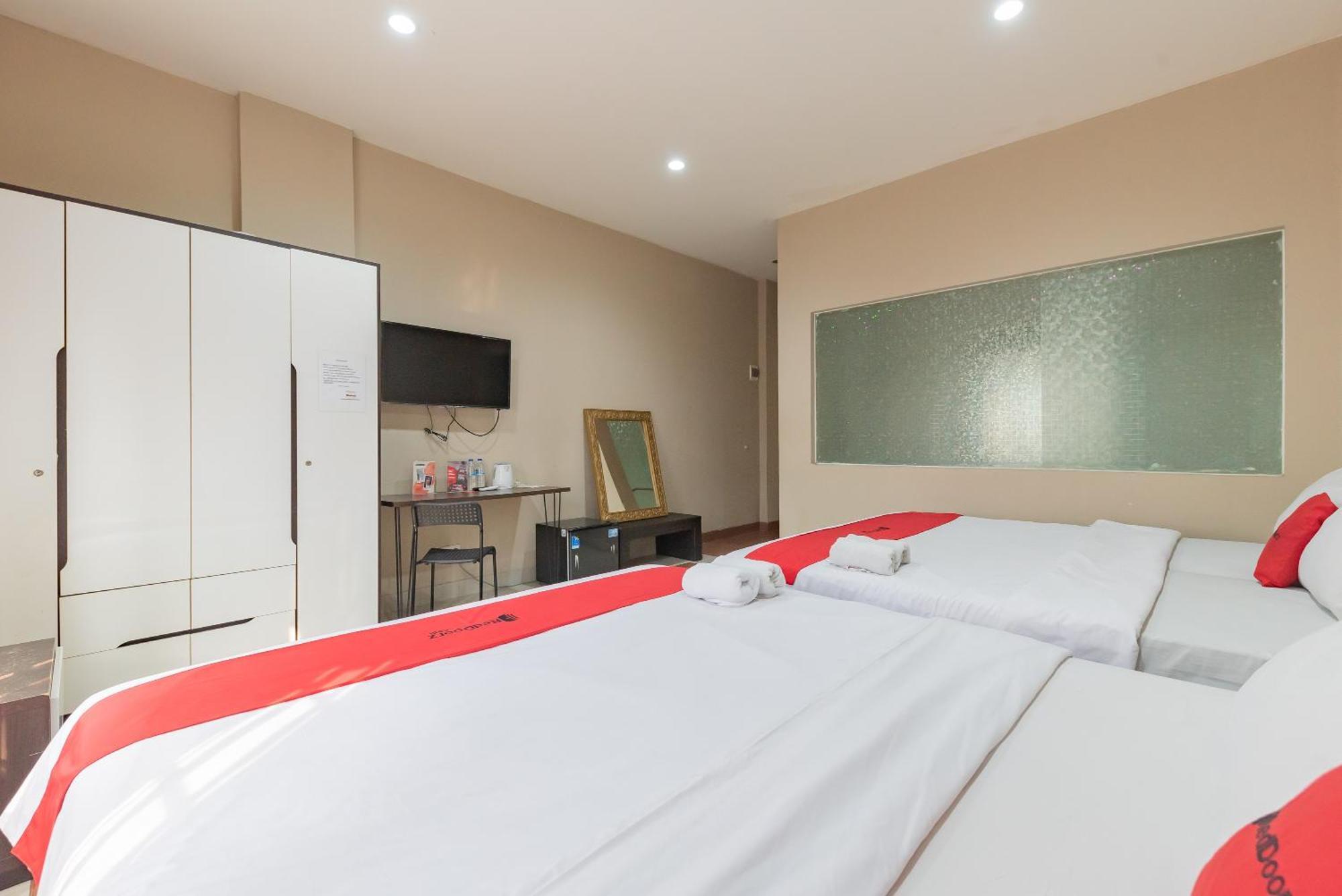 Hotel Reddoorz @ Malabar Street