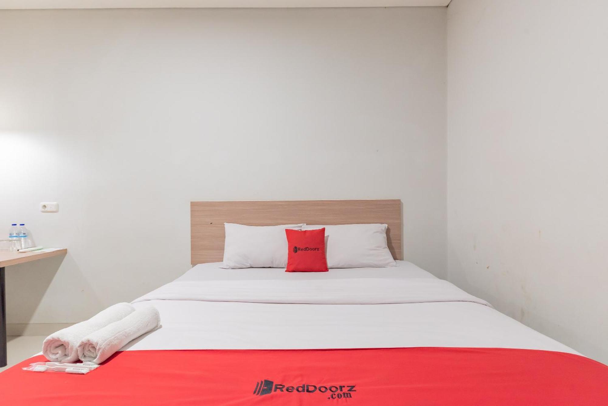 Hotel Reddoorz @ Malabar Street Bandung